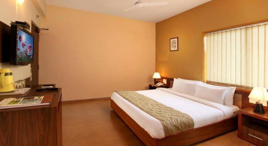 The Hawaii Comforts Hotel