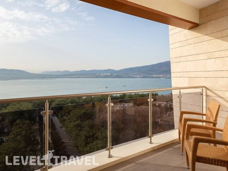 Фотография METROPOL Гранд Отель Геленджик (Ex. Kempinski Grand Hotel)