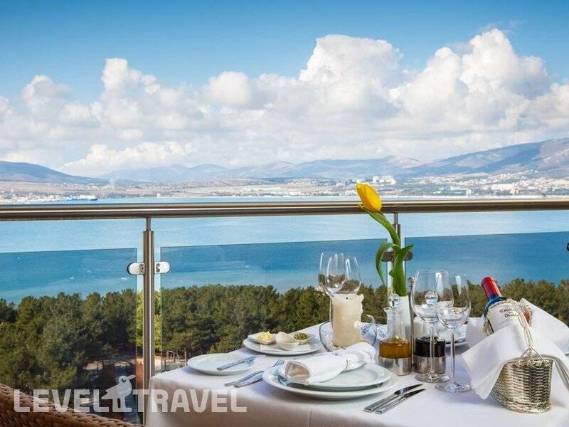 Фотография METROPOL Гранд Отель Геленджик (Ex. Kempinski Grand Hotel)