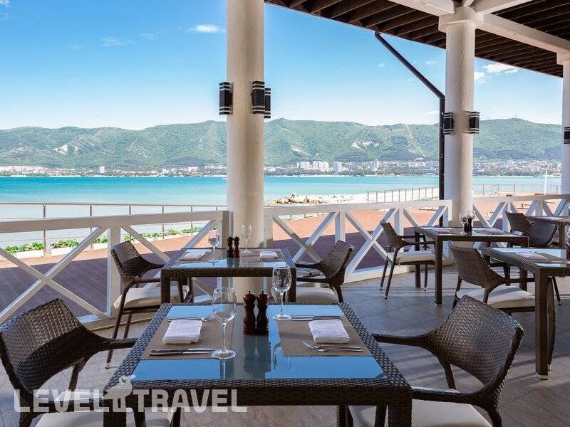 Фотография METROPOL Гранд Отель Геленджик (Ex. Kempinski Grand Hotel)