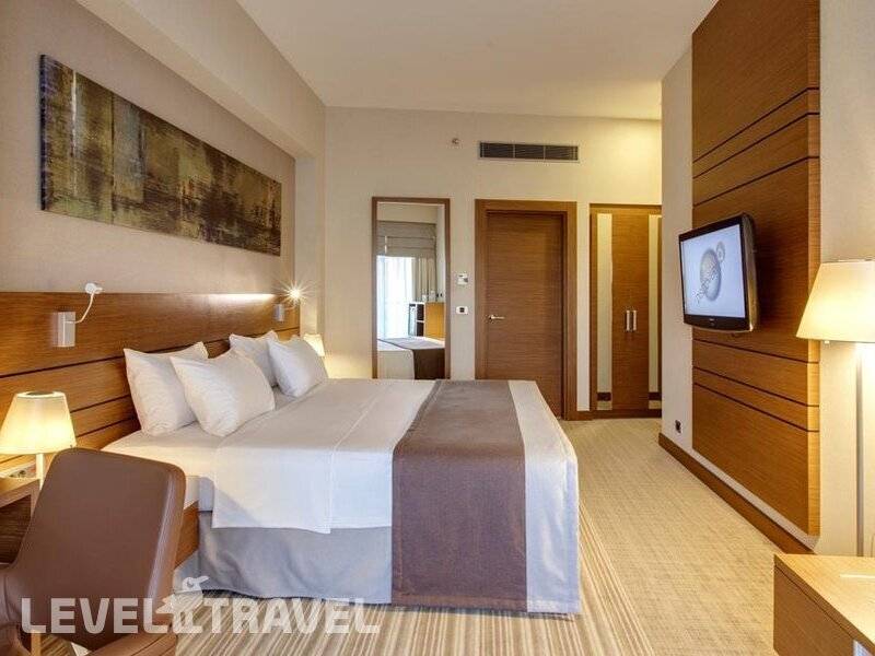 Фотография METROPOL Гранд Отель Геленджик (Ex. Kempinski Grand Hotel)