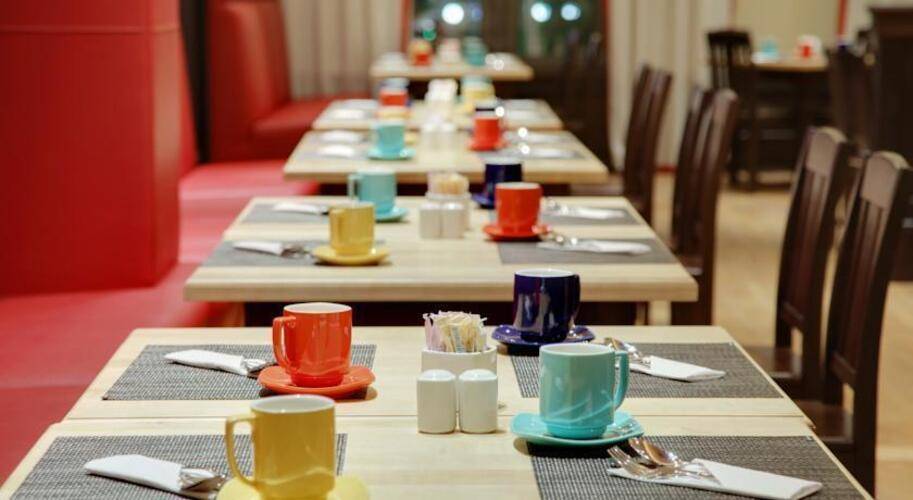Cosmos Sochi Hotel (Ex.Park Inn By Radisson Sochi City Centre)