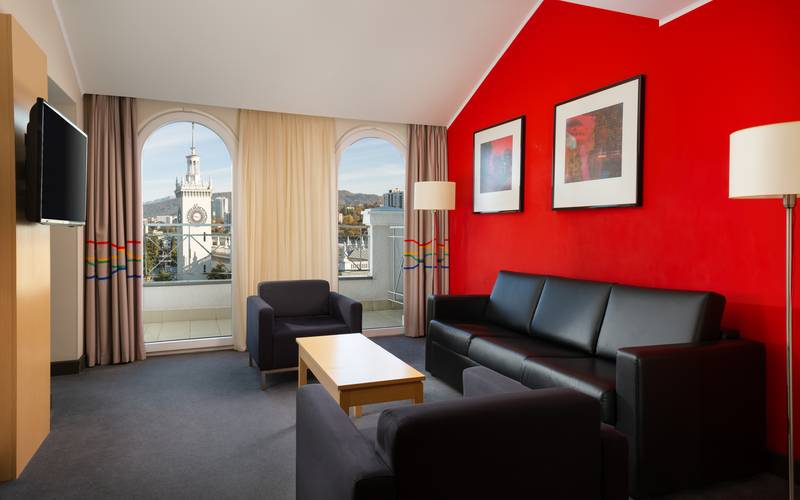 Cosmos Sochi Hotel (Ex.Park Inn By Radisson Sochi City Centre)