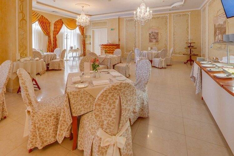 Отель Алые Паруса
