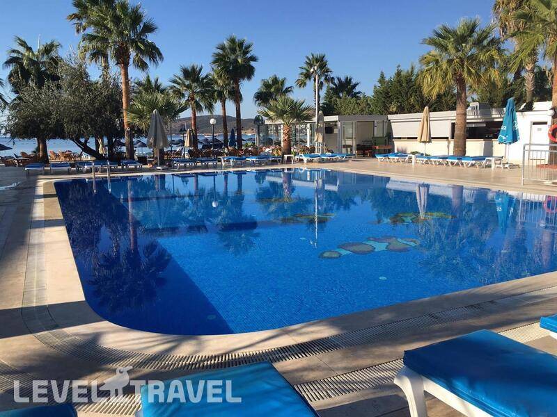 Фотография Nagi Beach Hotel