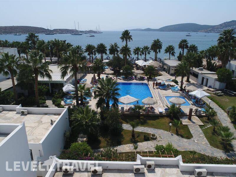 Фотография Nagi Beach Hotel