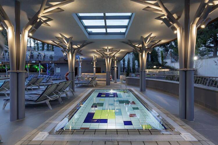 Doubletree By Hilton Kusadasi