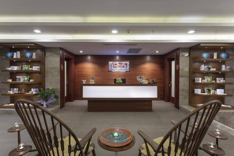 Doubletree By Hilton Kusadasi