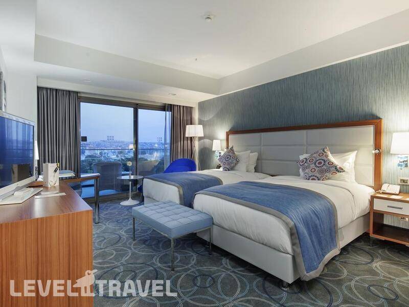 Фотография Doubletree By Hilton Kusadasi
