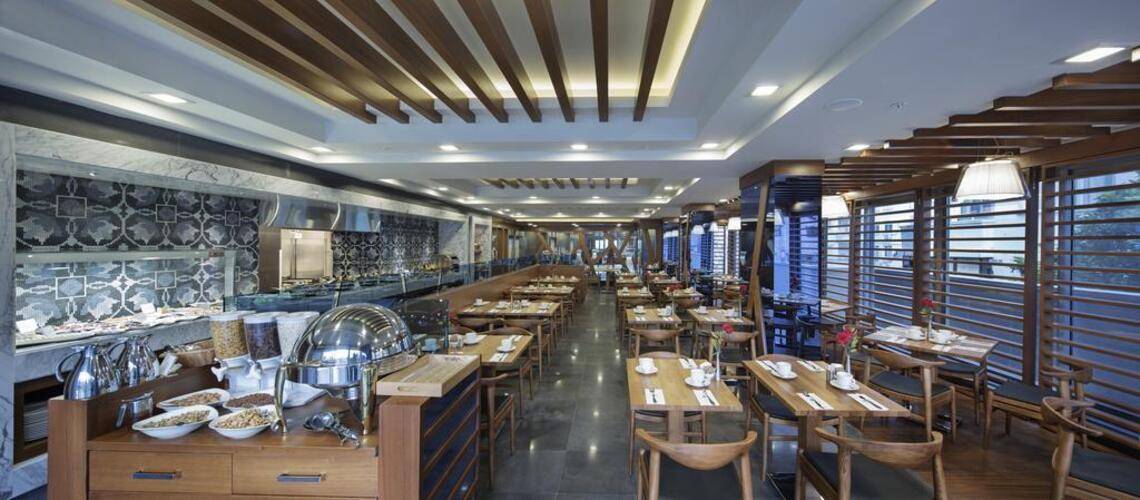 Doubletree By Hilton Kusadasi
