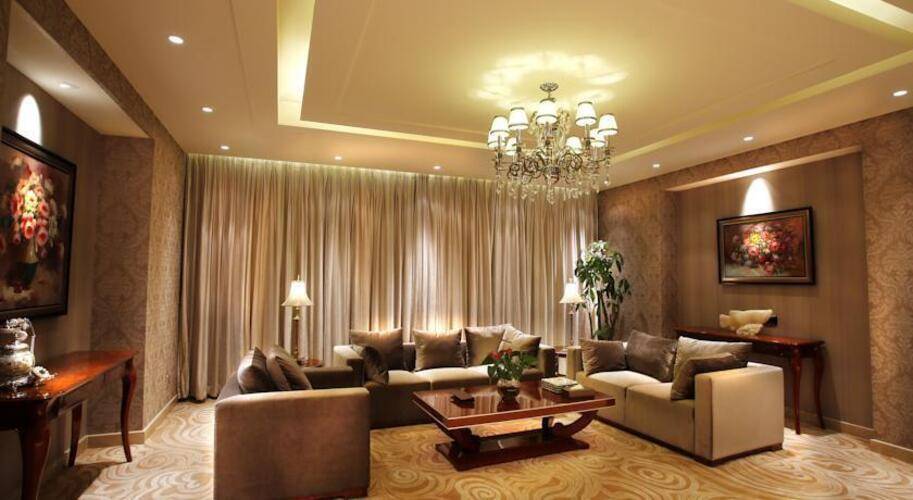 Ritan Hotel