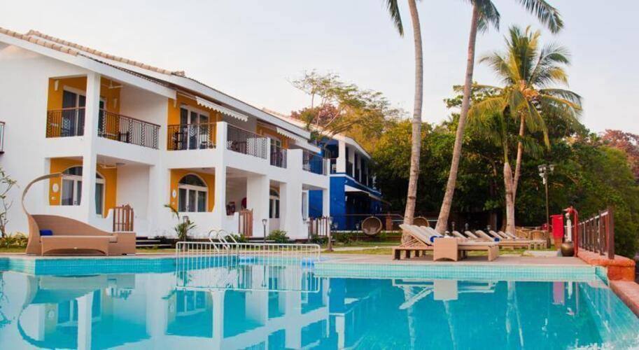 Acron Waterfront Resort