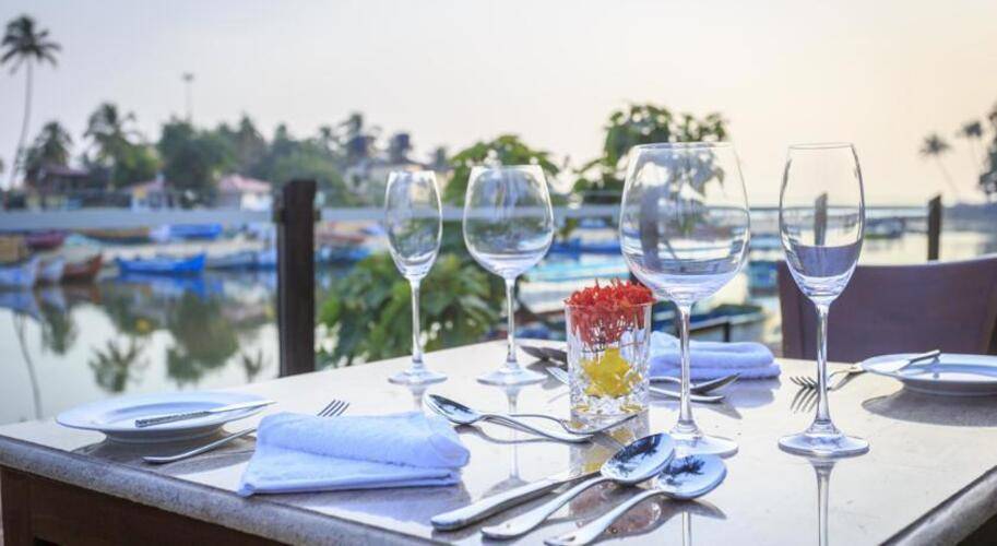 Acron Waterfront Resort