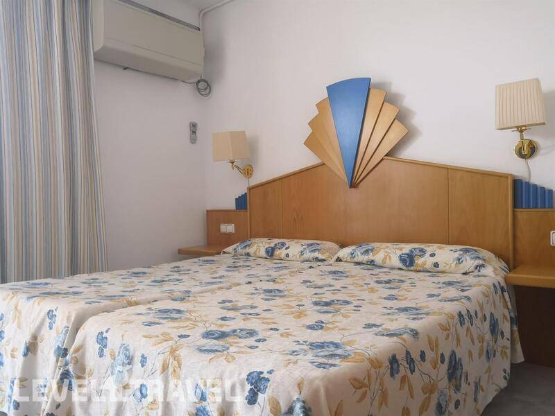 Фотография Checkin Blanes (Ex.Checkin Boix Mar Hotel)
