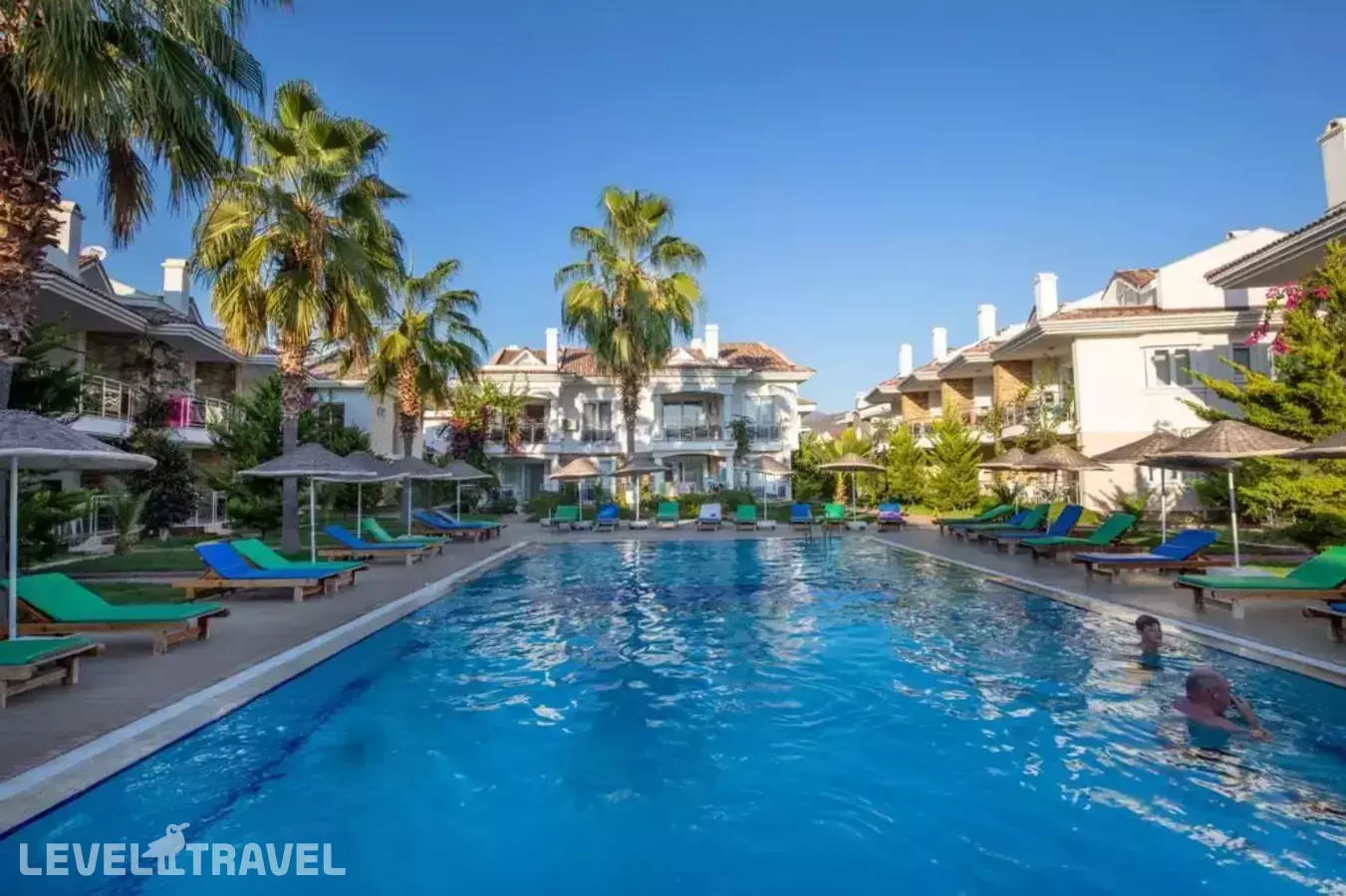 Golden Life Blue Green Residence