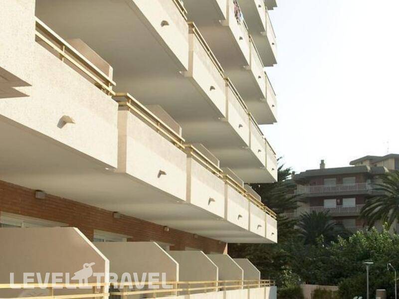 Фотография Les Dalies Aparthotel