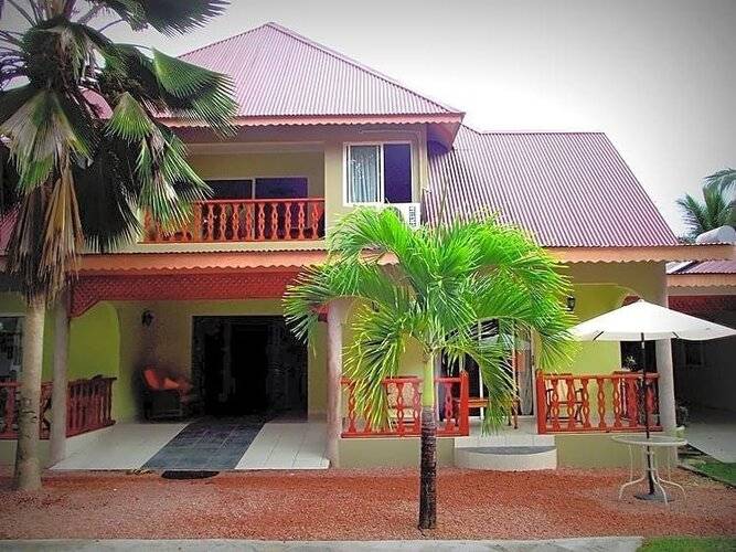 Villa Authentique