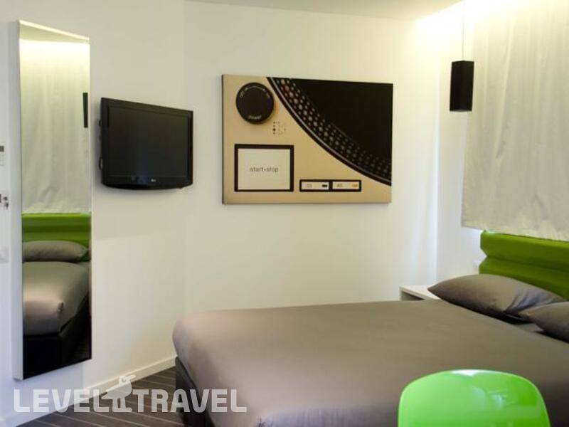 Фотография 130 Rock Apartments