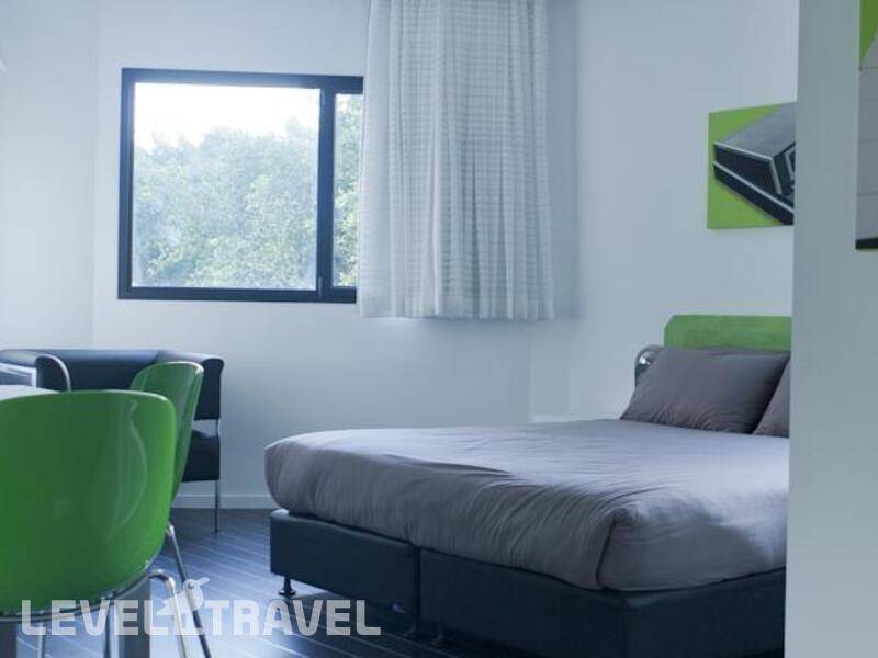 Фотография 130 Rock Apartments