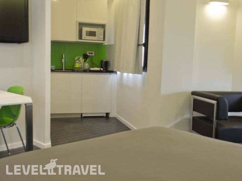 Фотография 130 Rock Apartments