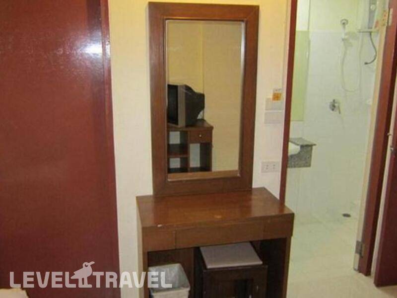 Фотография 18 Coins Hotel