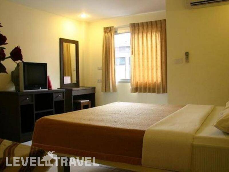 Фотография 18 Coins Hotel