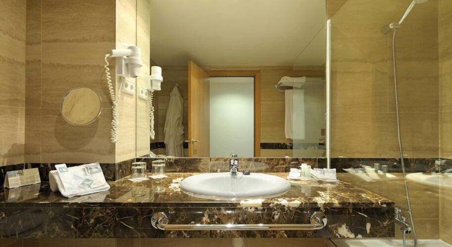 Eurostars Barbera Parc Hotel — фото 10