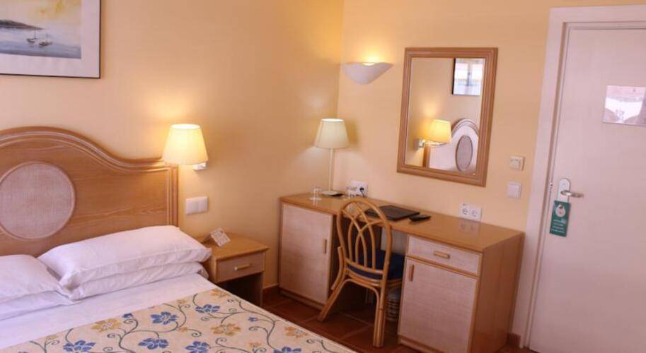 Dwo Les Palmeres (Ex.Les Palmeres Hotel)