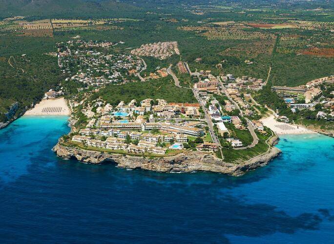 Blau Punta Reina Resort & Apartments