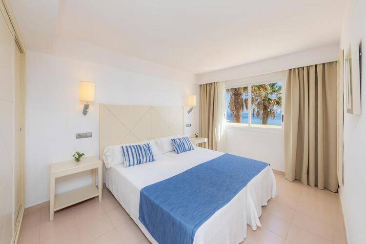 Blau Punta Reina Resort & Apartments