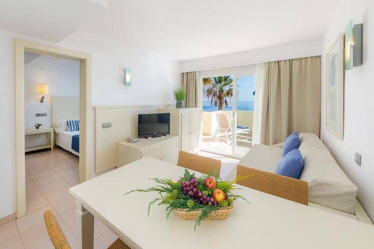 Blau Punta Reina Resort & Apartments