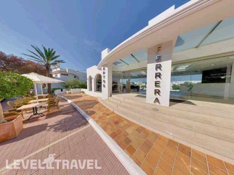 Фотография Ferrera Beach Apartamentos