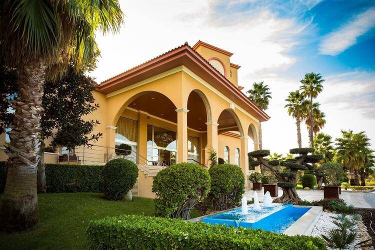 Ohtels La Hacienda