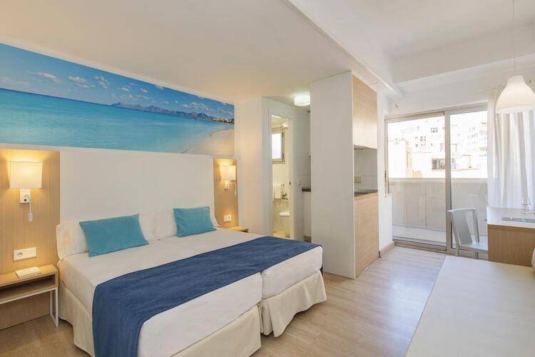 Whala! Beach Hotel