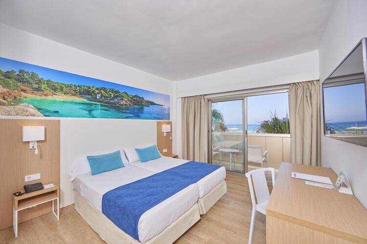 Whala! Beach Hotel