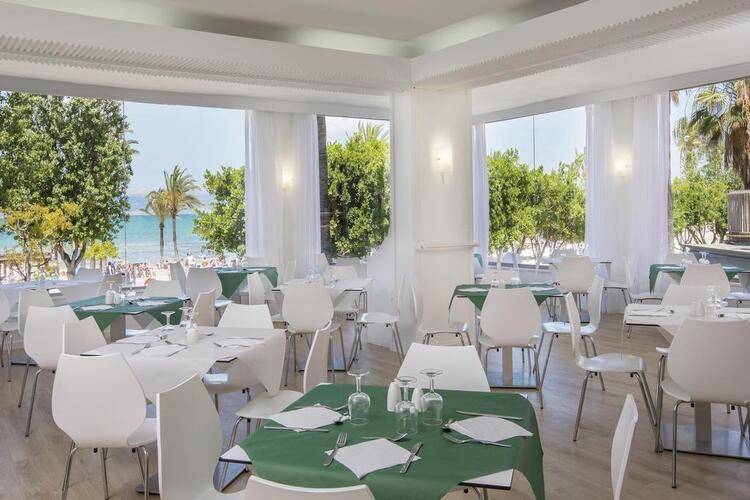 Whala! Beach Hotel