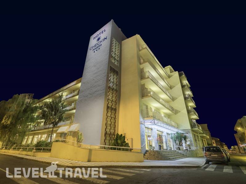 Фотография Checkin Pineda Hotel