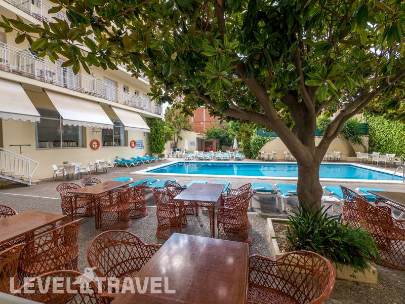 Фотография Checkin Pineda Hotel