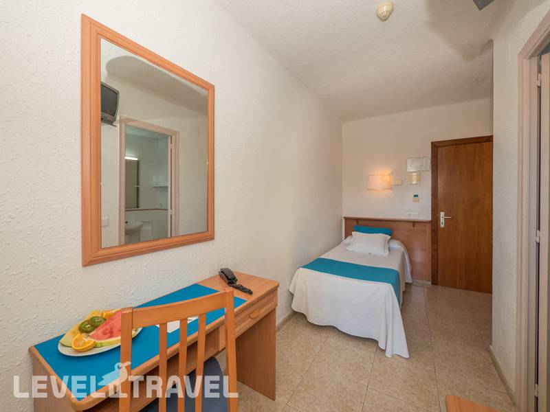 Фотография Checkin Pineda Hotel