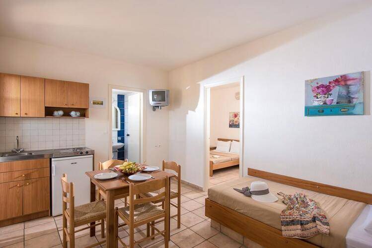 Dia Apartments