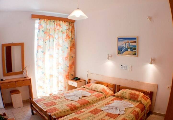 Andy's Plaza Hotel