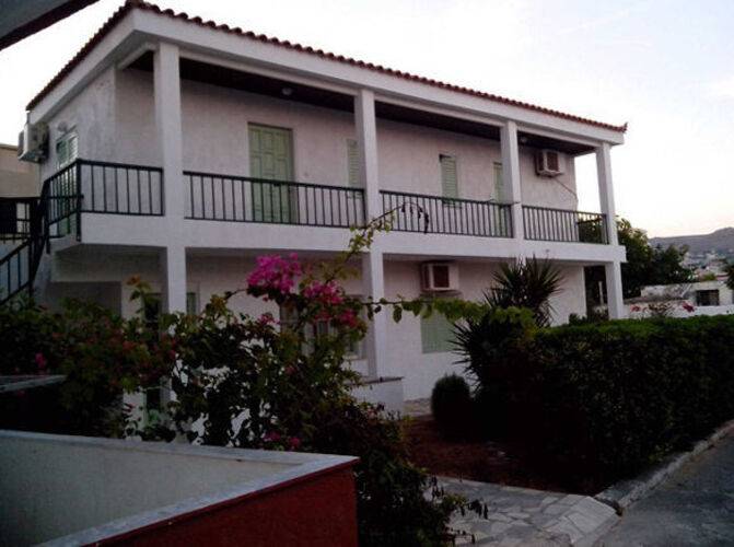 Haris Studios Apartments