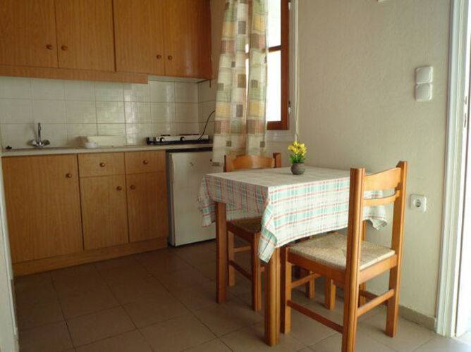 Haris Studios Apartments