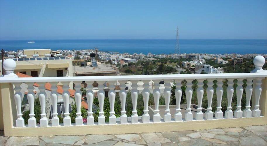 Kokkinakis Apartments