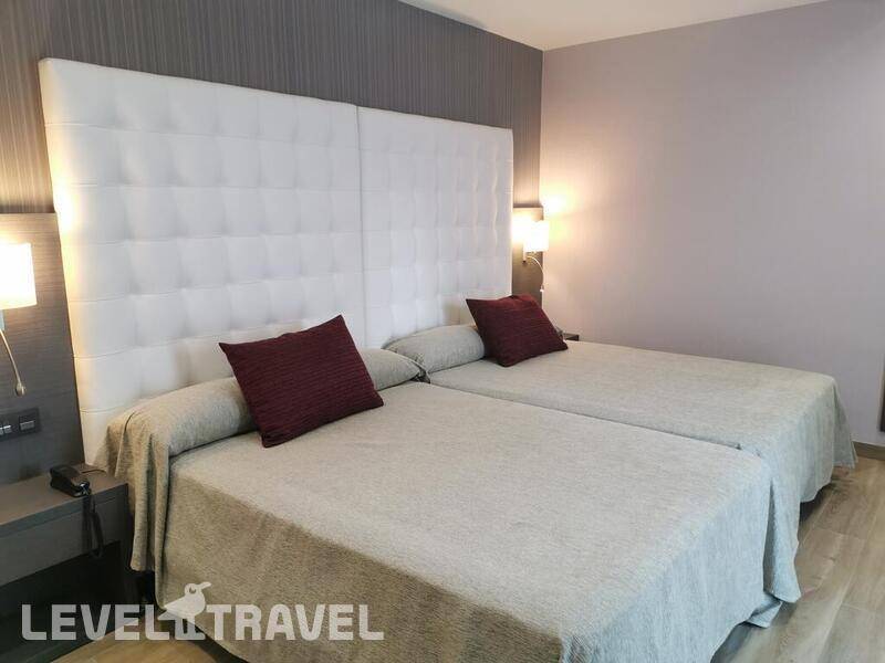 Фотография Petit Palau Hotel (Adults Only 14+)