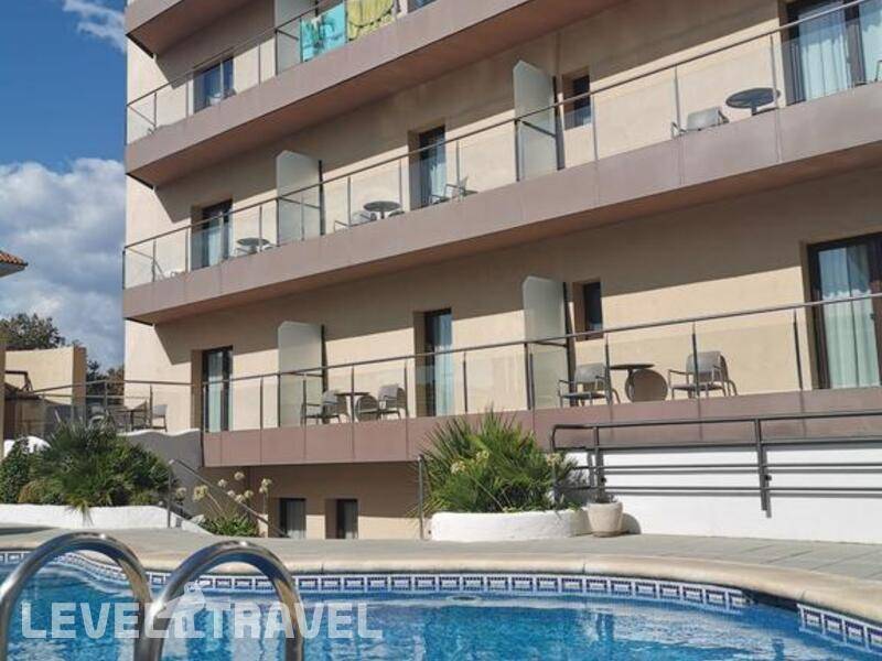 Фотография Petit Palau Hotel (Adults Only 14+)