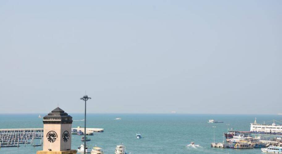 Balihai Bay Hotel