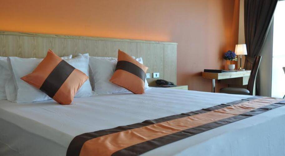 Balihai Bay Hotel