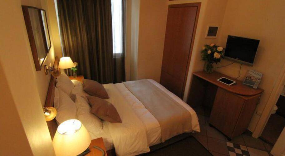 Achillion Hotel