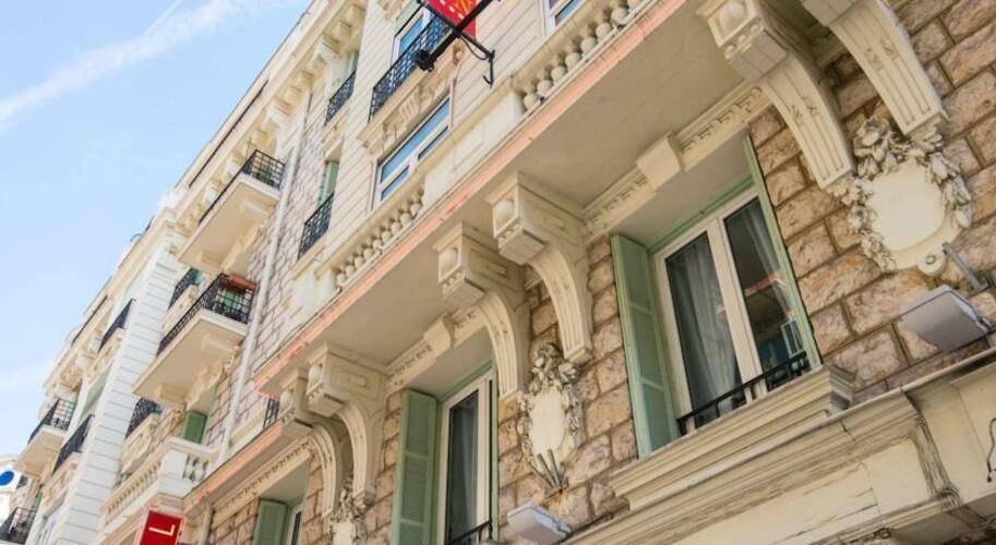 Nicea Hotel